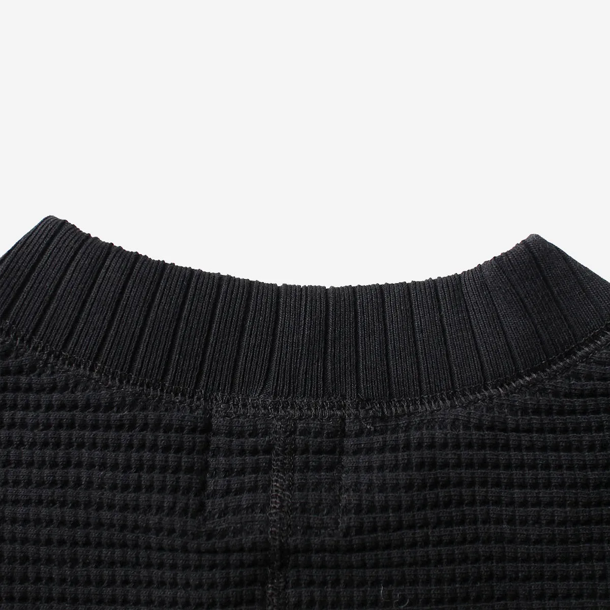 Big Waffle Mid-Neck Sweater - Black