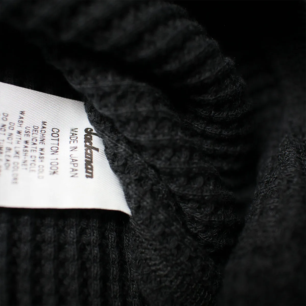 Big Waffle Mid-Neck Sweater - Black