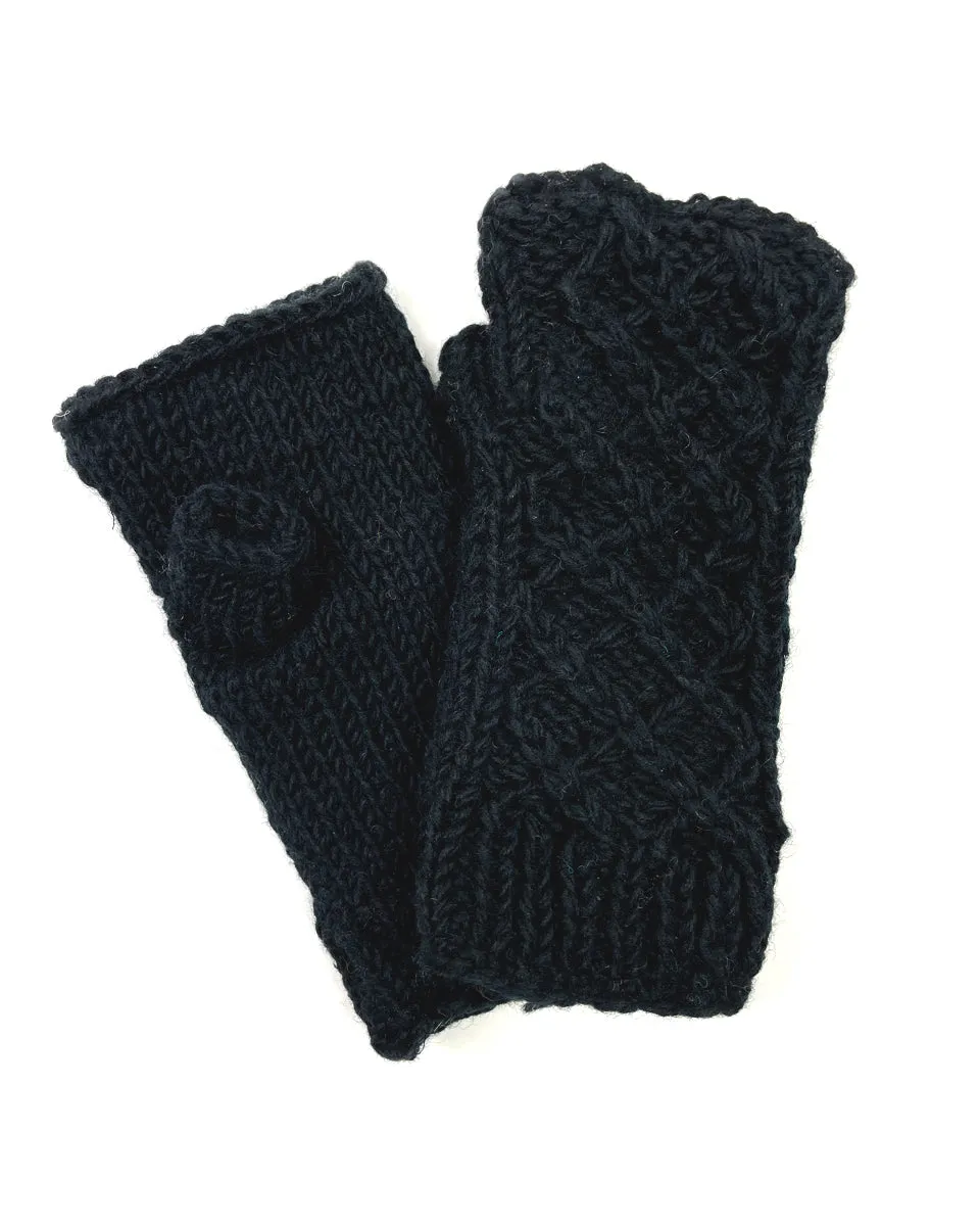 Cable Knit Fingerless Gloves