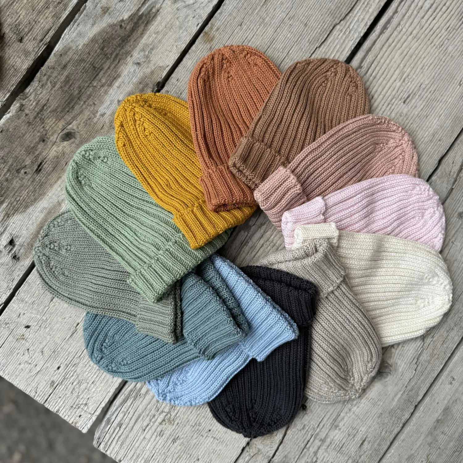 Cappello in maglia Ottanio