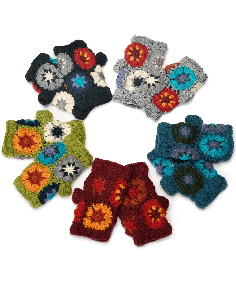 Crochet Flower Gloves