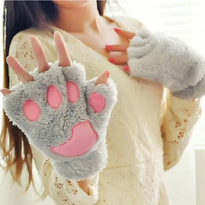 Cute and Fluffy Cat Paw Pattern Fingerless Wrist Gloves