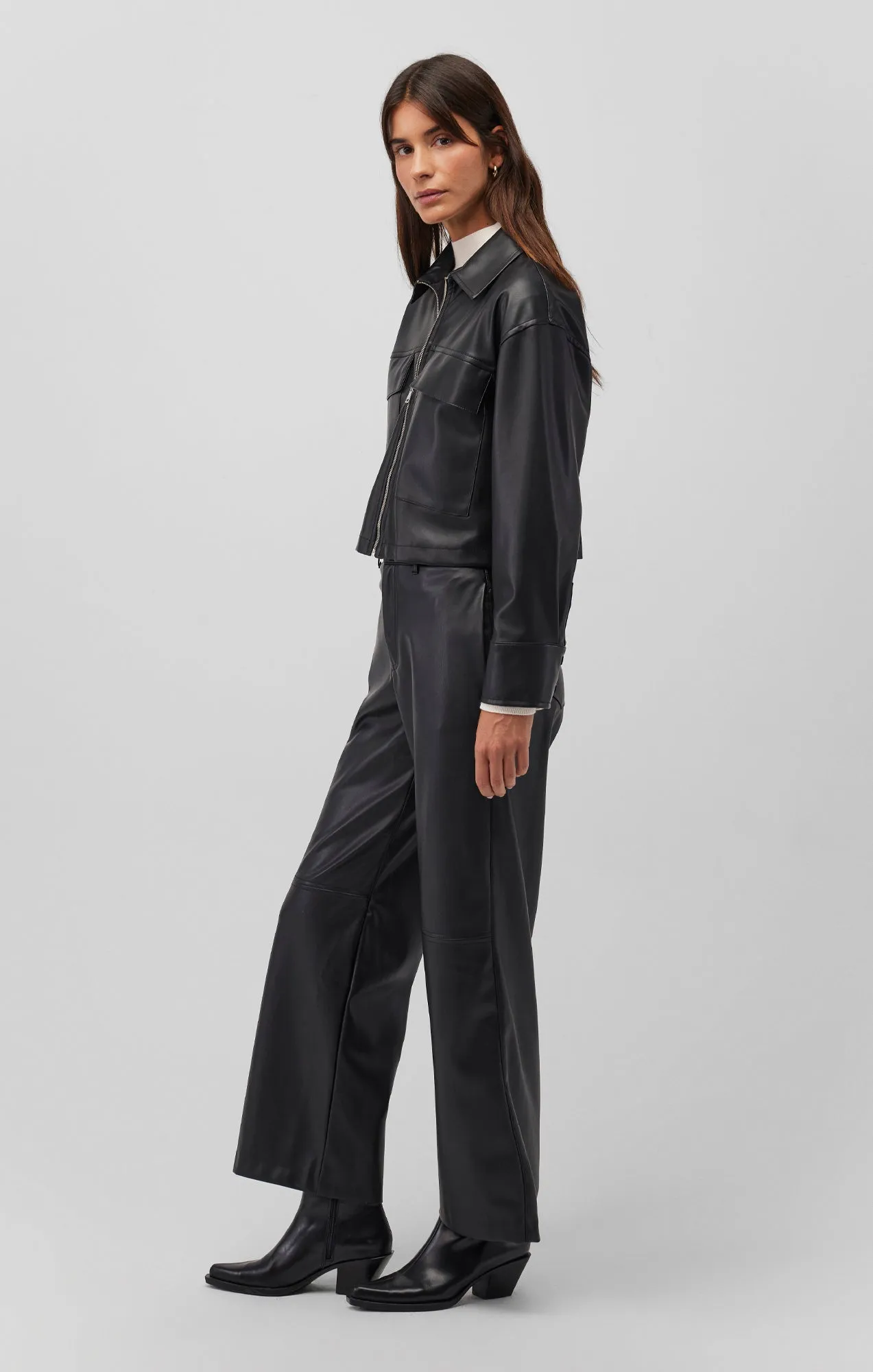 FAUX LEATHER WIDE LEG PANTS IN BLACK