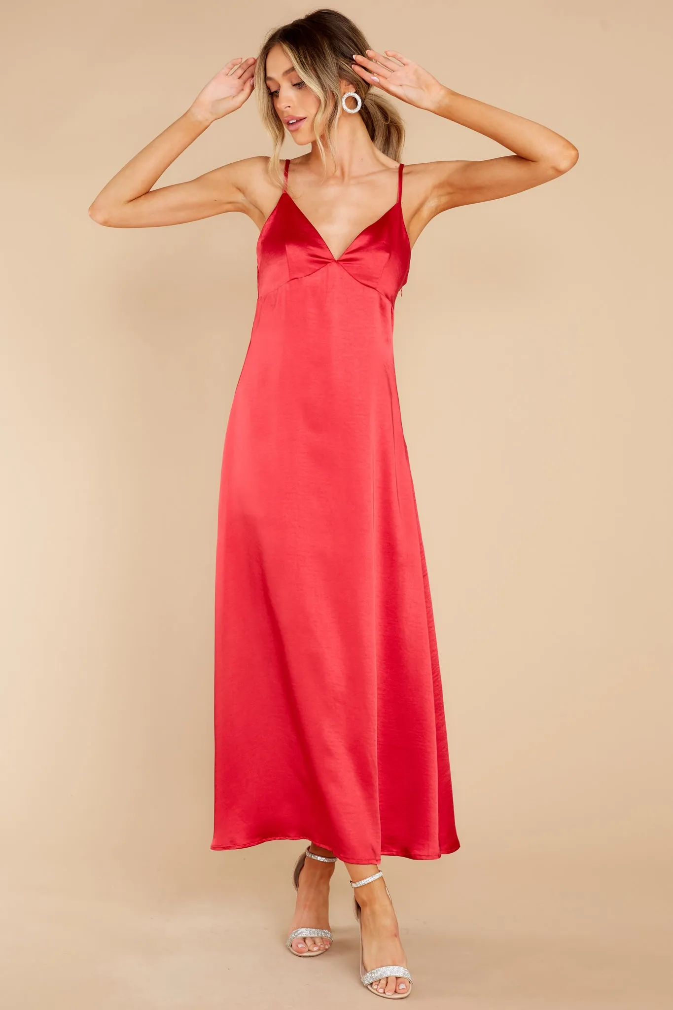 Flirty Gaze Red Midi Dress