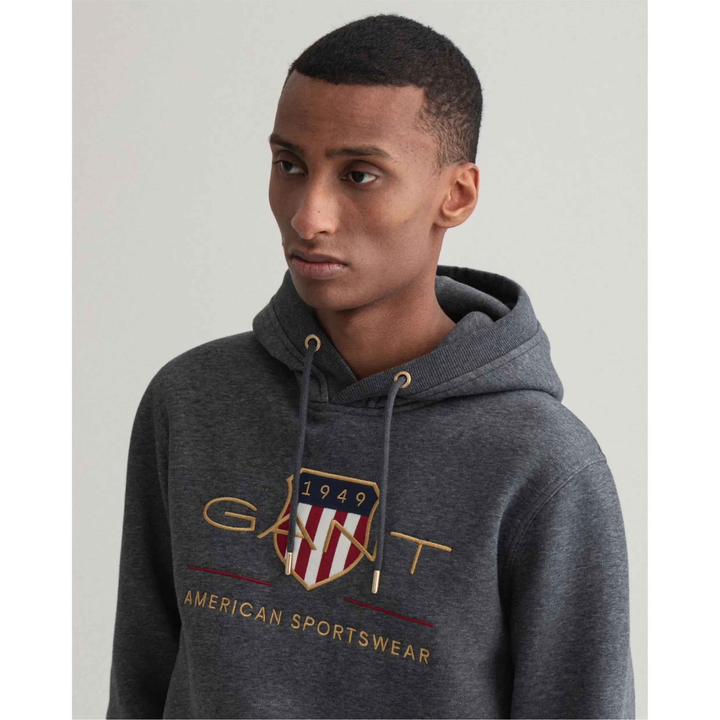 GANT Archive Shield Hoodie - Anthracite Melange