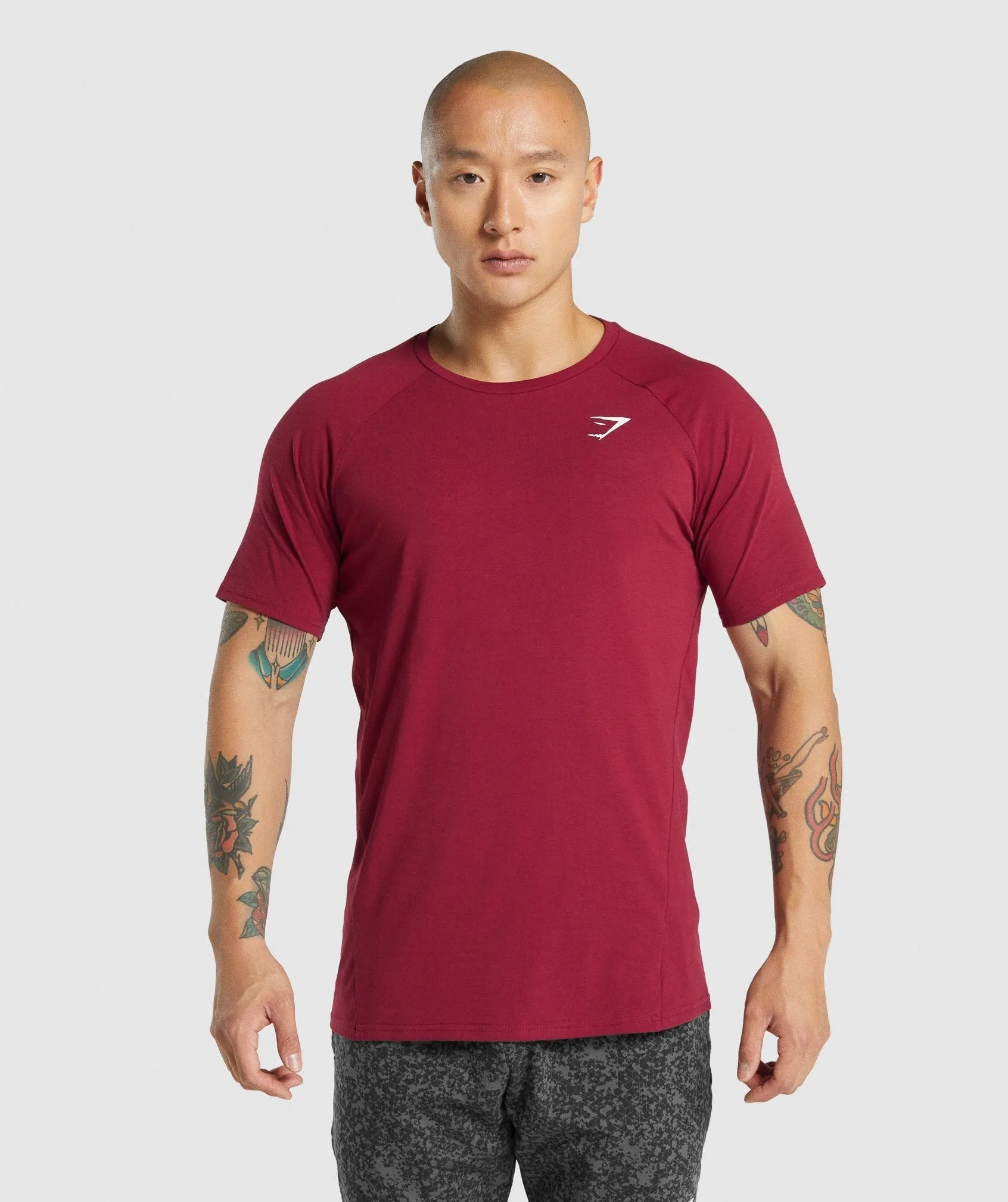 Gymshark Critical 2.0 T-Shirt - Burgundy