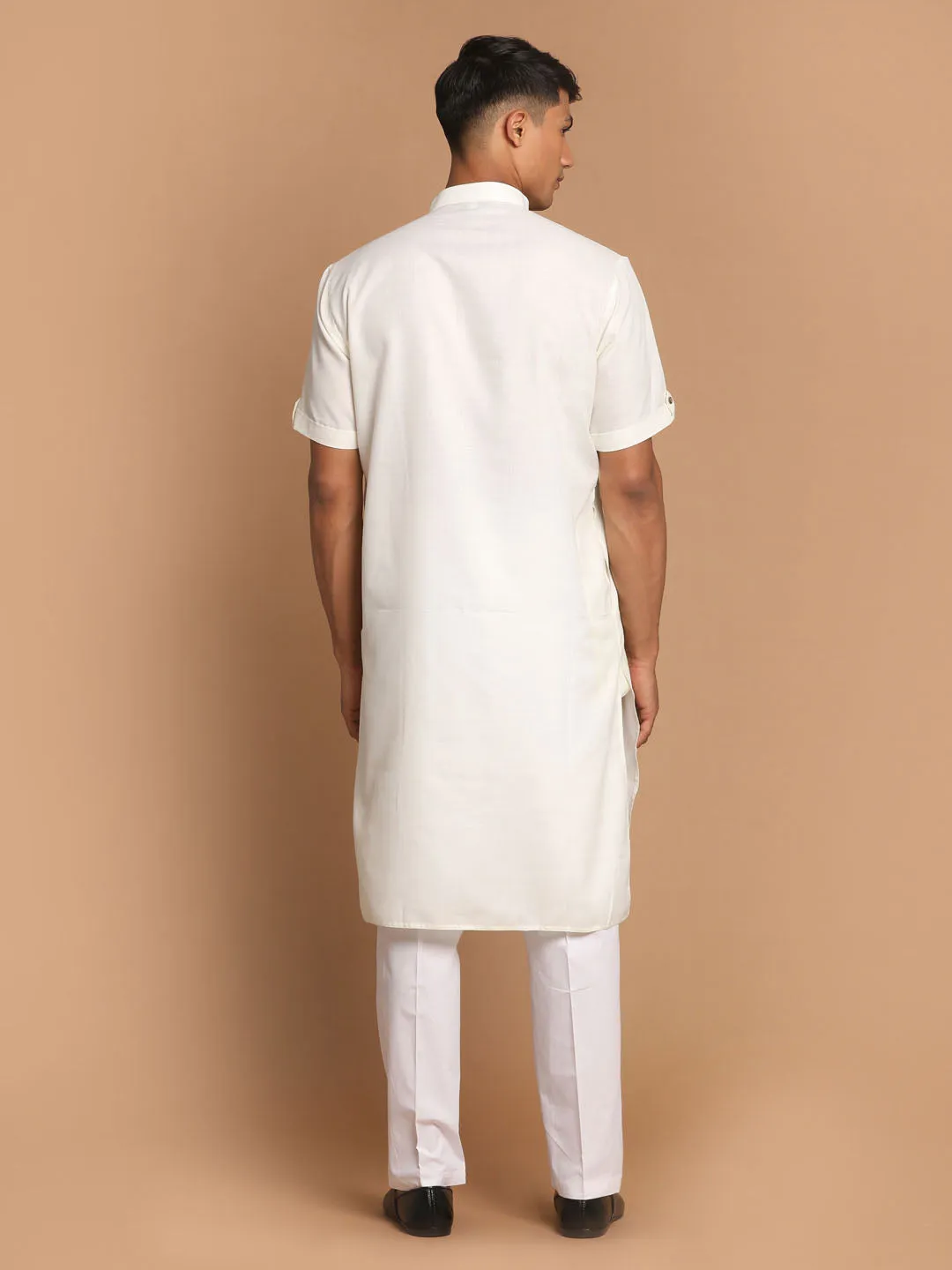 Jashvi Men's Cream Kurta With Pyjama Set.