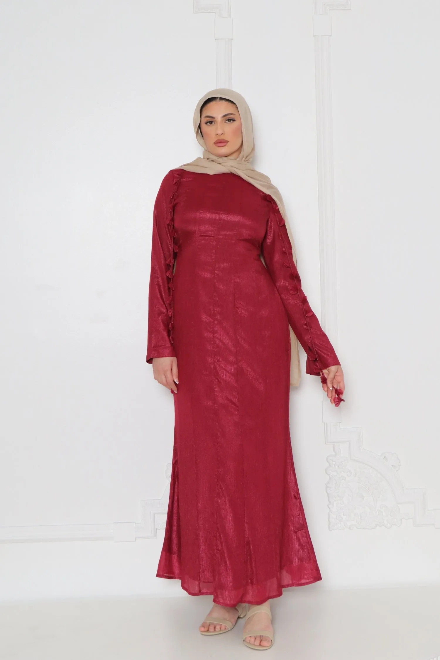 Nailea Organza Maxi Dress- Burgundy