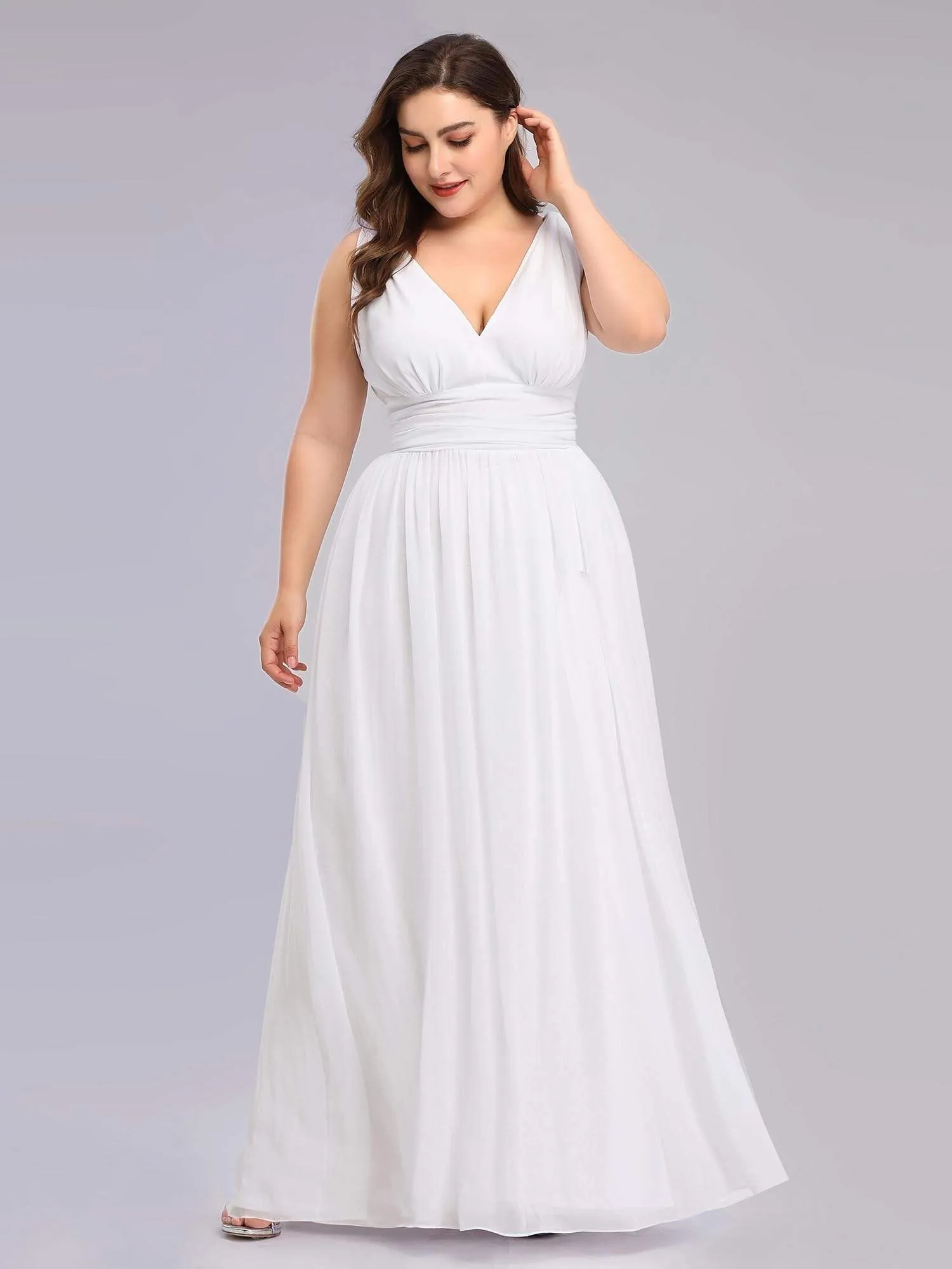 Plus Size Sleeveless V-Neck Semi-Formal Chiffon Bridesmaid Dress