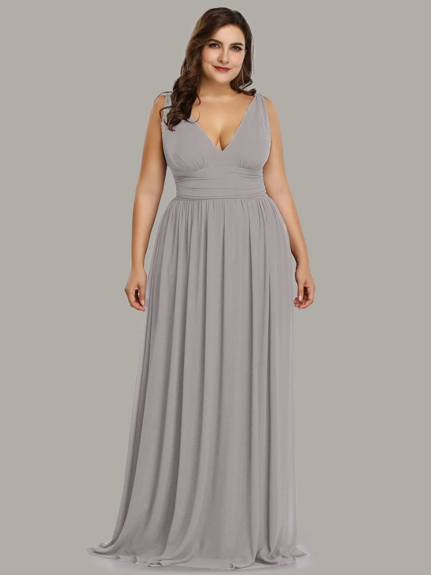 Plus Size Sleeveless V-Neck Semi-Formal Chiffon Bridesmaid Dress