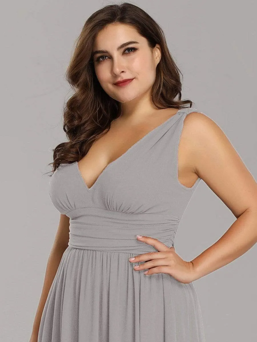 Plus Size Sleeveless V-Neck Semi-Formal Chiffon Bridesmaid Dress