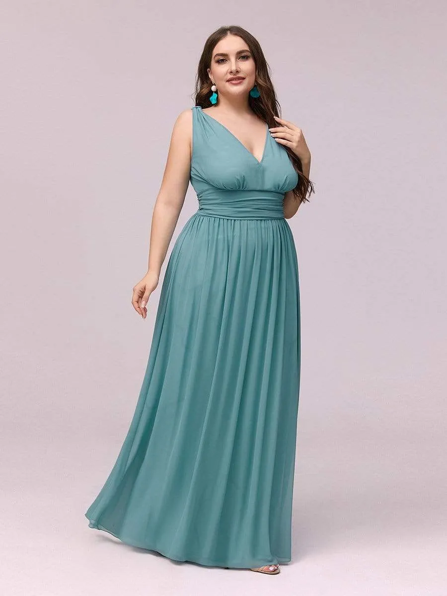 Plus Size Sleeveless V-Neck Semi-Formal Chiffon Bridesmaid Dress