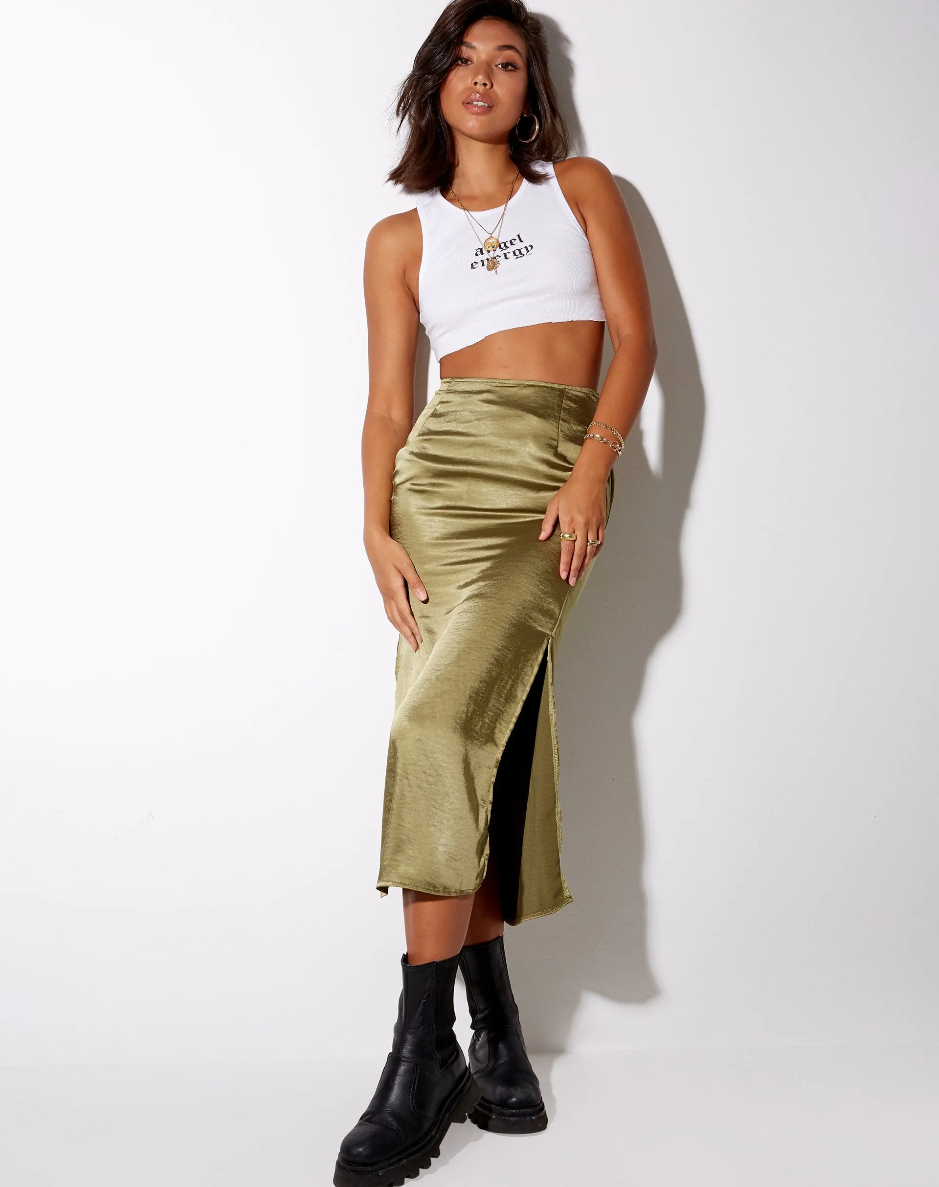 Tindra Midi Skirt in Satin Olive