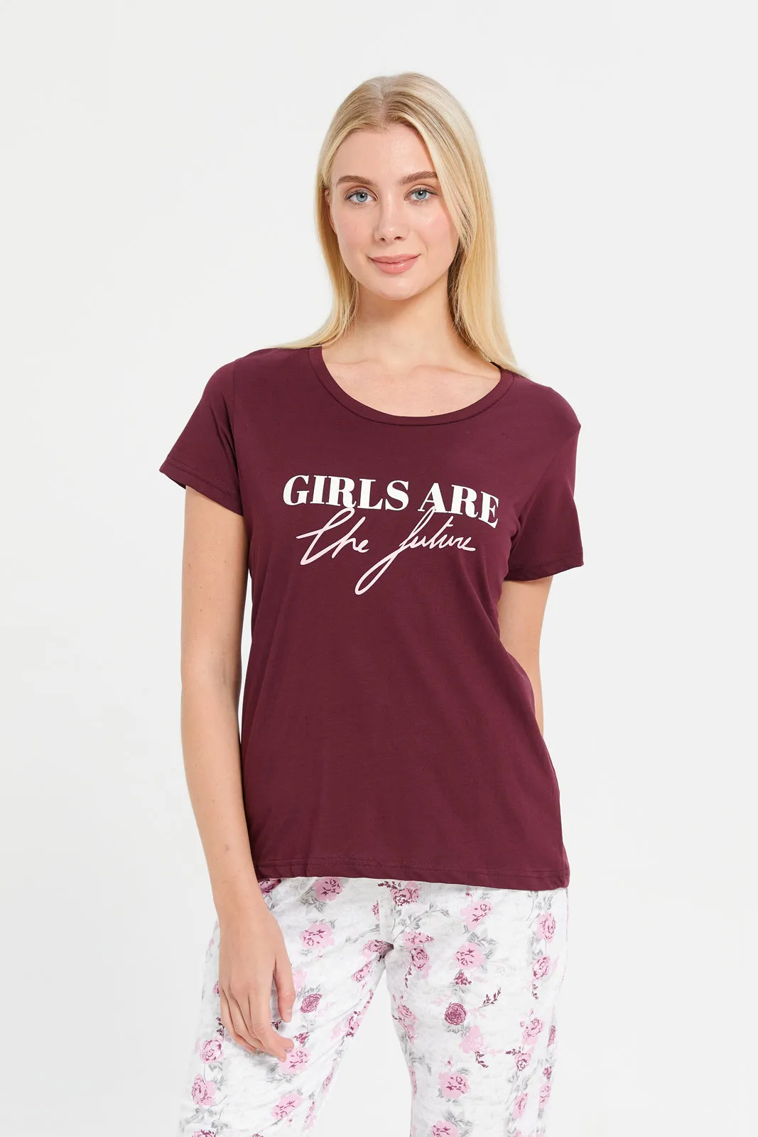 Women Burgundy And White Chest Print Pyjama Set (2 Piece)